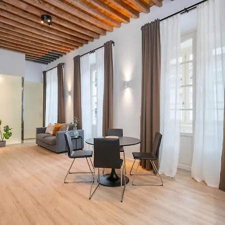 Centro El Conde By Renthas Appartement